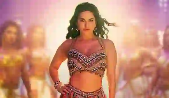 Sunny Leone New Song Madhuban Controversy: क्या है "मधुबन में राधिका नाचे" कंट्रोवर्सी? एक्ट्रेस सनी लियॉन क्यों कर रही ट्रेंड