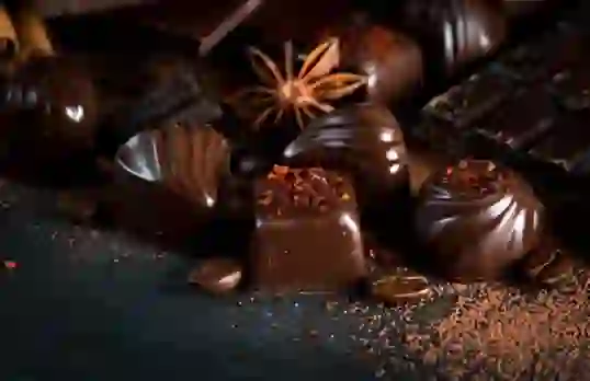 World Chocolate Day 2022: जानिए चॉकलेट खाने के बेनिफिट्स 