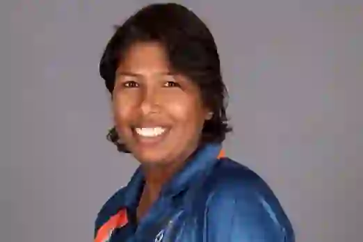 300 विकेट लेने वाली भारतीय महिला खिलाड़ी - झुलन गोस्वामी के विषय में जानिए
