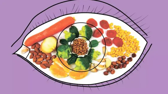 Foods for Eyesight: आंखो की रोशनी के लिए जरुरी विटामिन