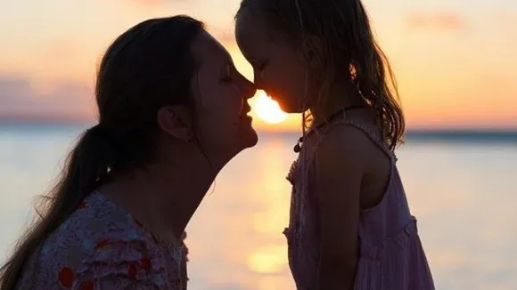 Things You Should Tell Your Daughter: 5 ऐसी चीजें जो बेटी को कहनी चाहिए