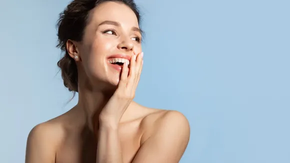 Glowing Skin: हेल्दी और ग्लोइंग त्वचा के लिए अपनाएं ये 5 घरेलू उपाय