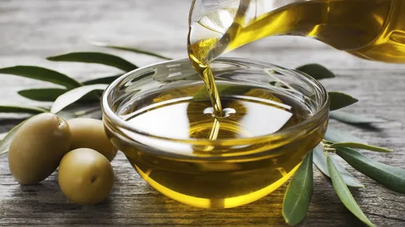 बालों और त्वचा के लिए Olive Oil के हैं बड़े फायदे