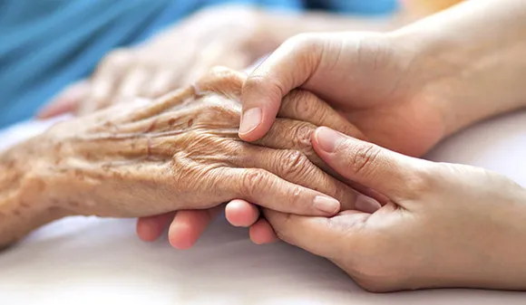 Elderly Death Rate Increased 31% : बूढ़े लोगों डेथ रेट 31% बड़ी, कोरोना के मारे हाल हुआ बुरा