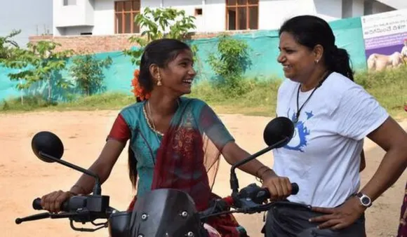 महिलाओं को आत्मनिर्भर बना रहीं जय भारती, अब तक 11,111 किलोमीटर का सफर कर चुकीं हैं तय