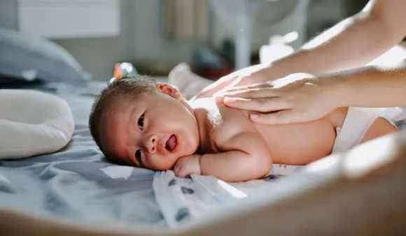 Risks For New Born Baby: न्यू बोर्न बच्चों को आज के टाइम में जन्म लेना खतरा क्यों है?