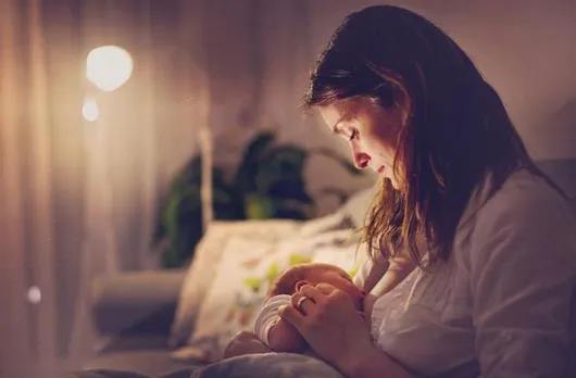 Benefits of Breastfeeding : जानिये ब्रैस्टफीडिंग से माँ और बच्चे को मिलने वाले लाभ