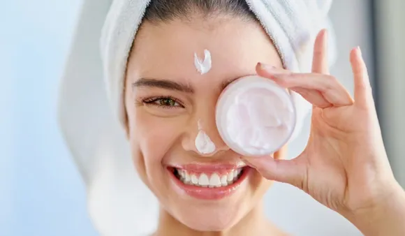How To Treat Cracked Skin: फटी और रूखी सुखी त्वचा का ख्याल कैसे रखें?