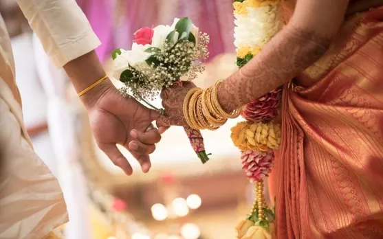 "शादी के लिए दूल्हा दुल्हन का फिजिकली सामने होना ज़रूरी नहीं"- दिल्ली हाई कोर्ट