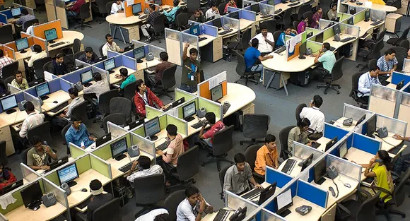Every one in four Indians surveyed concerned about threat of job layoff: Survey