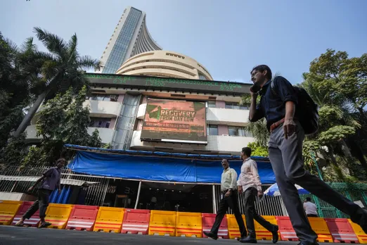 Sensex declines 220 pts on selling in FMCG, steel shares