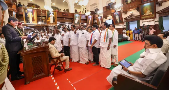 Its the Governor's duty to read out govt prepared address: TN Speaker