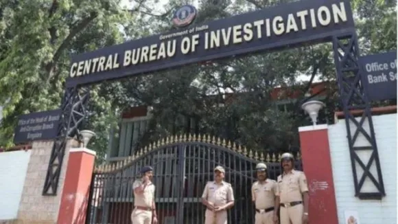 CBI officials conducting fake search thrashed by people, detained by Chandigarh police
