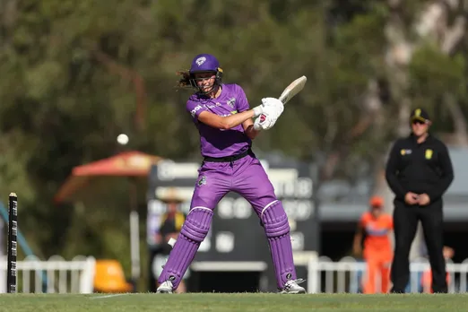 Erin Fazackerley in action for Hobart Hurricanes. © Getty Images