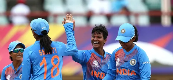Deepti Sharma took three wickets for only eight runs. © Getty Images