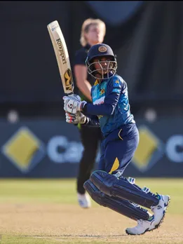 Harshitha Madavi in action for Sri Lanka. © Getty Images