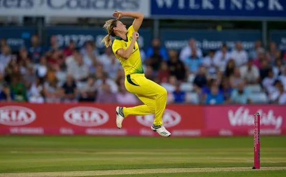Ellyse Perry in action. ©Getty Images