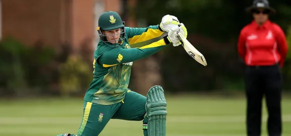 South Africa go 1-0 up thanks to spinners, Lizelle Lee