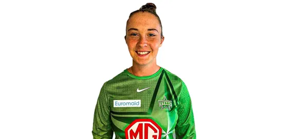 Alice Capsey joins Melbourne Stars for WBBL08